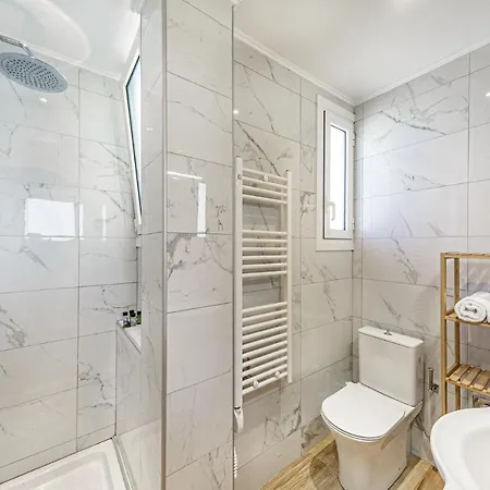 Ionian Citizen Penthouse Apartment *